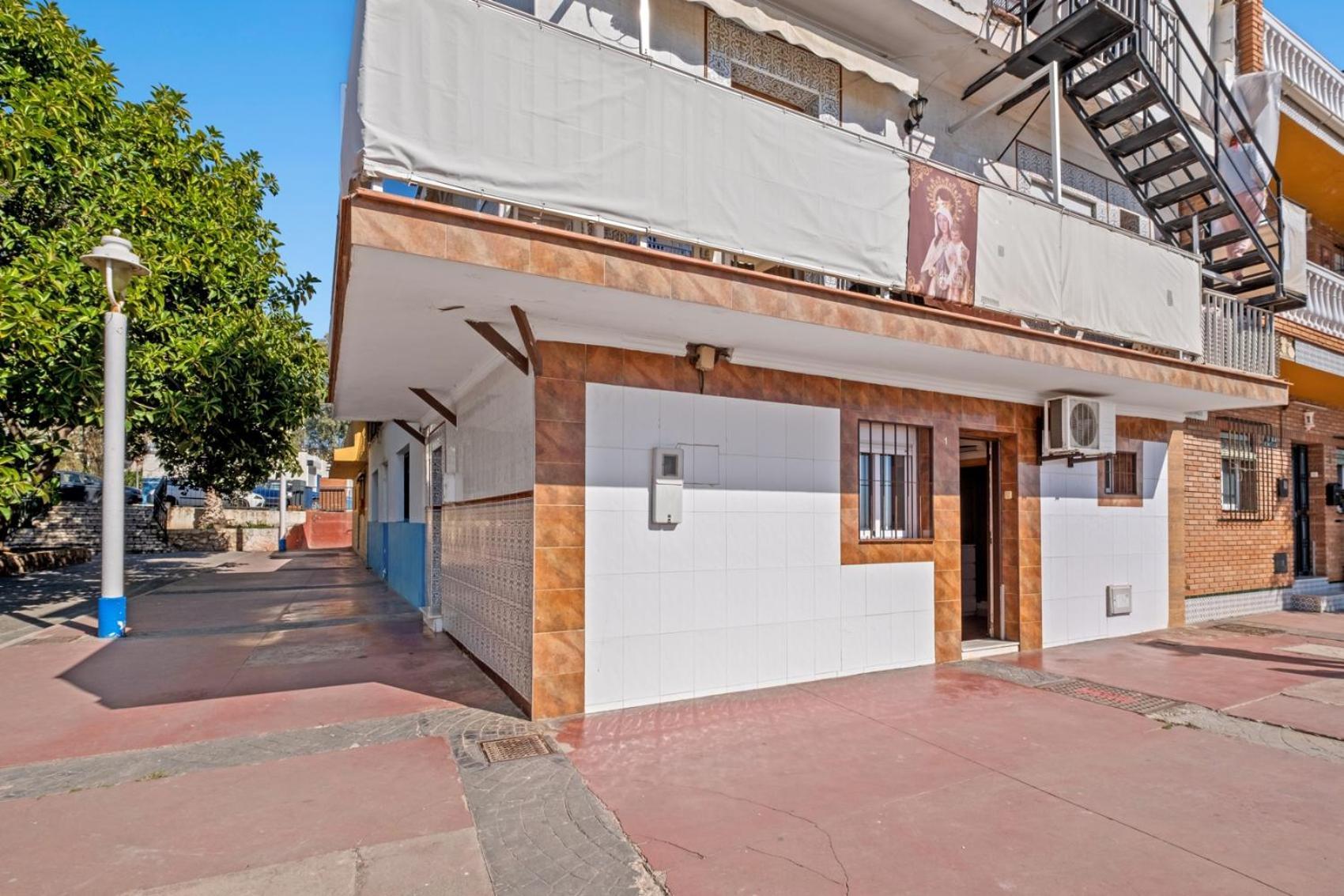 Apartamento Frente A La Playa Malaga Exterior photo